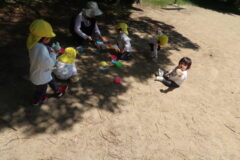 公 園